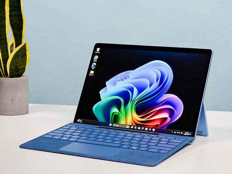 نکات مهم پیش از خرید سرفیس پرو 11 (آنچه فروشنده به شما نمی‌گوید!)