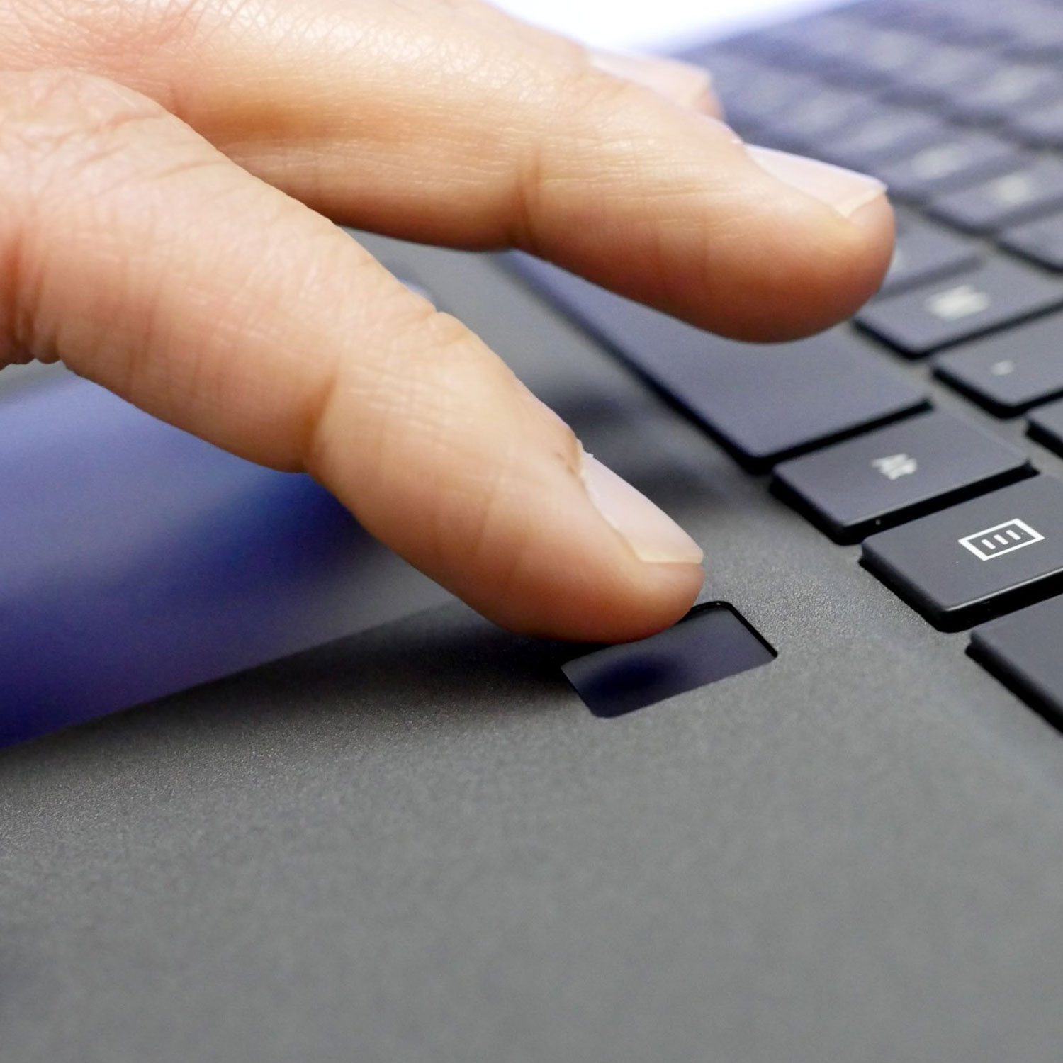 کیبورد سرفیس سیگنچر با حسگر اثر انگشت Fingerprint برای پرو 9 / 10 / 11 مایکروسافت Surface Pro Signature